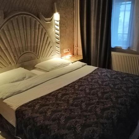 Tulpar Hotel ウルギュップ エクステリア 写真